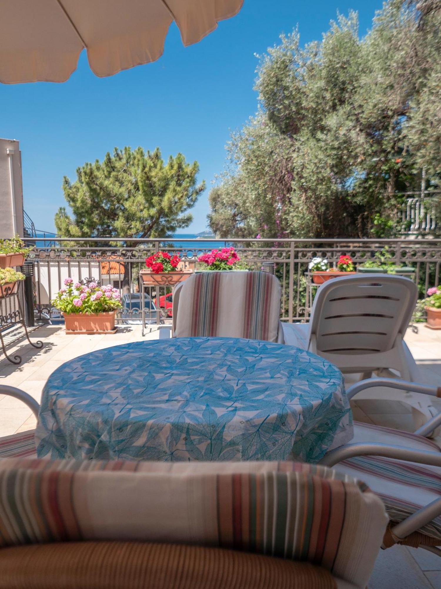 Apartments Marina Sveti Stefan Eksteriør bilde