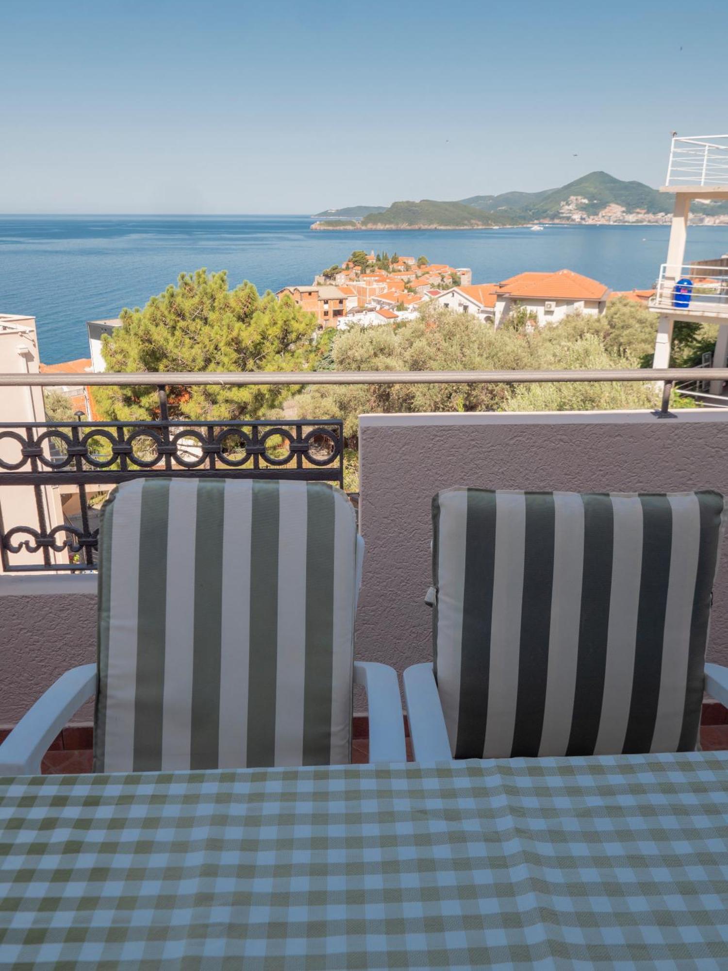 Apartments Marina Sveti Stefan Eksteriør bilde